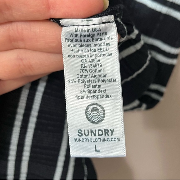 Sundry Variegated Rib Stripe High Crew Neck Tank Top Deep Navy Blue Size Large - Picture 9 of 10